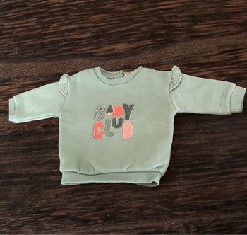Pull baby fille