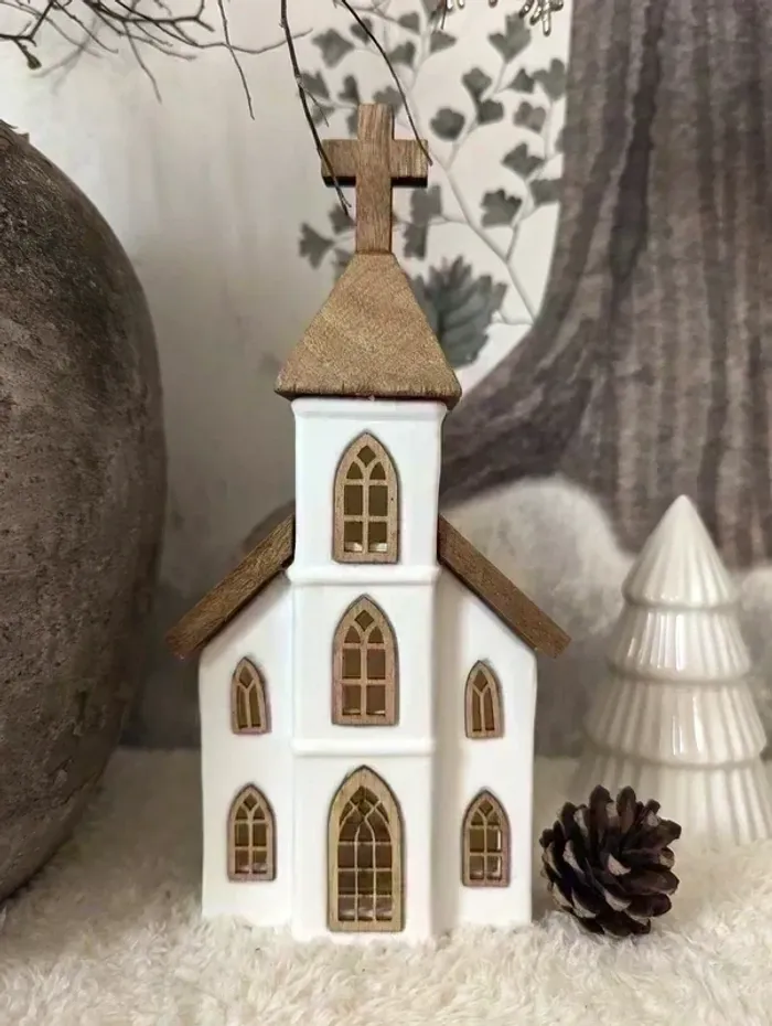 Jolie église lumineuse en céramique et en bois avec éclairage led - NEUVE - photo numéro 4