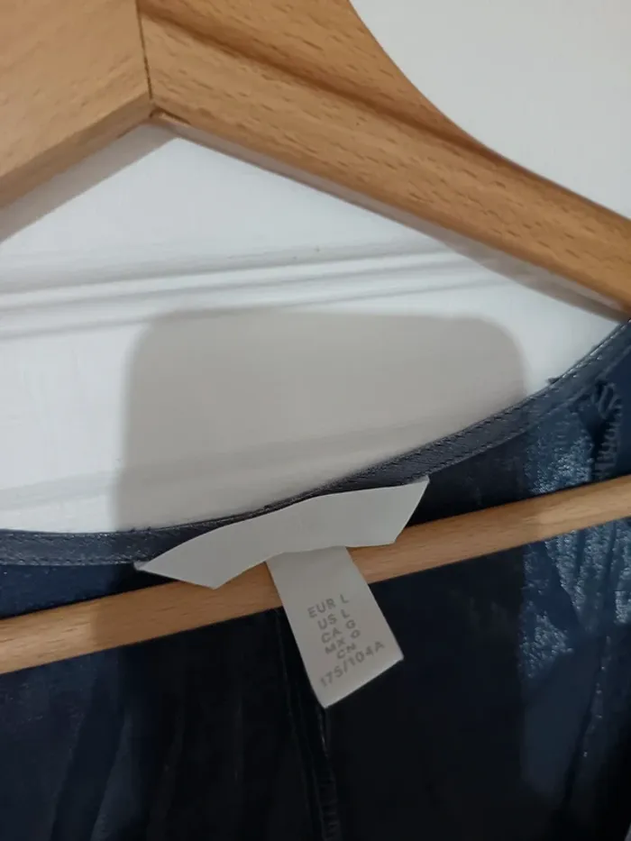 Robe h&M argentée - photo numéro 2