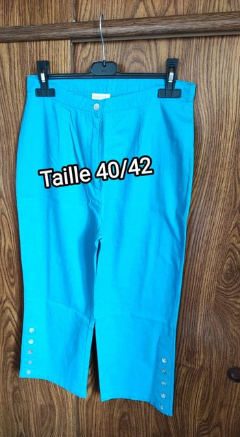 Pantacourt taille 40/42