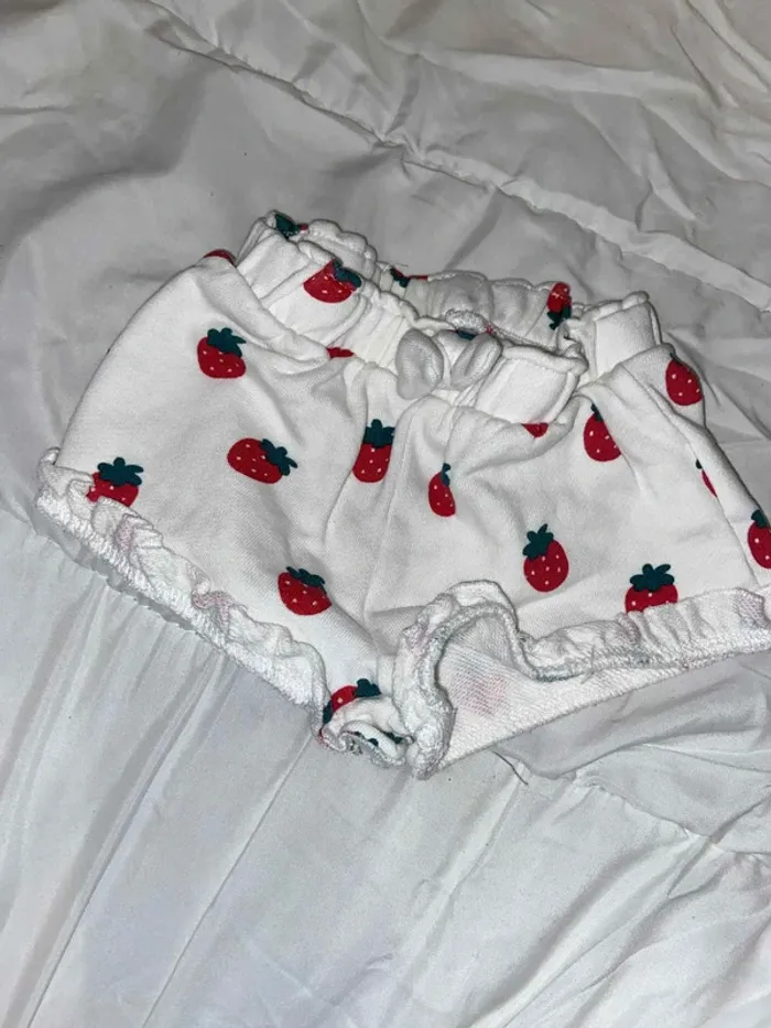 Lot de 3 shorts pour bébé fille, 6-9 mois - photo numéro 2