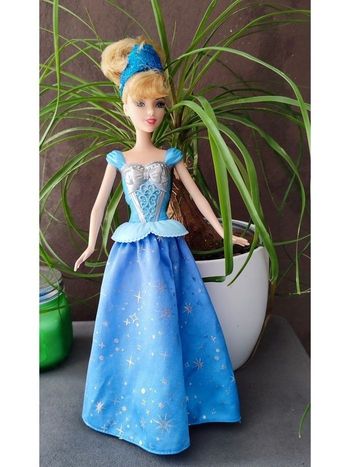 Poupée Cendrillon Mattel Robe Virevoletante