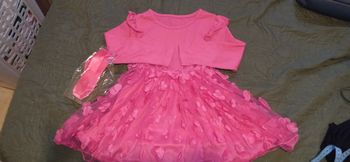 Robe fille neuf taille 4 ans