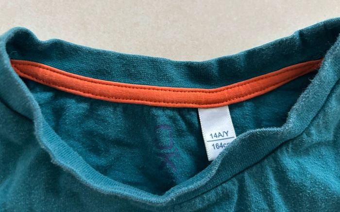 TEE shirt manche longue 14 ans - photo numéro 3