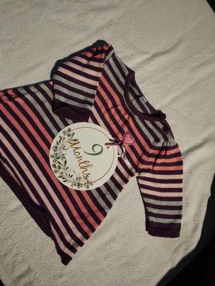 Pull 6-9 mois