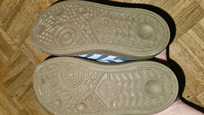 Adidas taille 25 - photo numéro 5