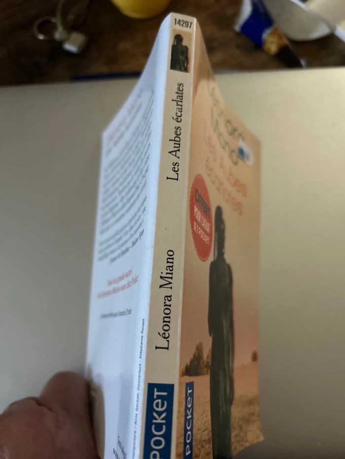 les aubes écarlates - photo numéro 3