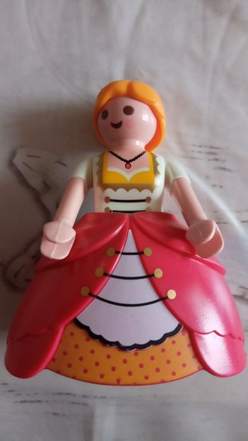 Jolie Personnage femmme "Playmobil"