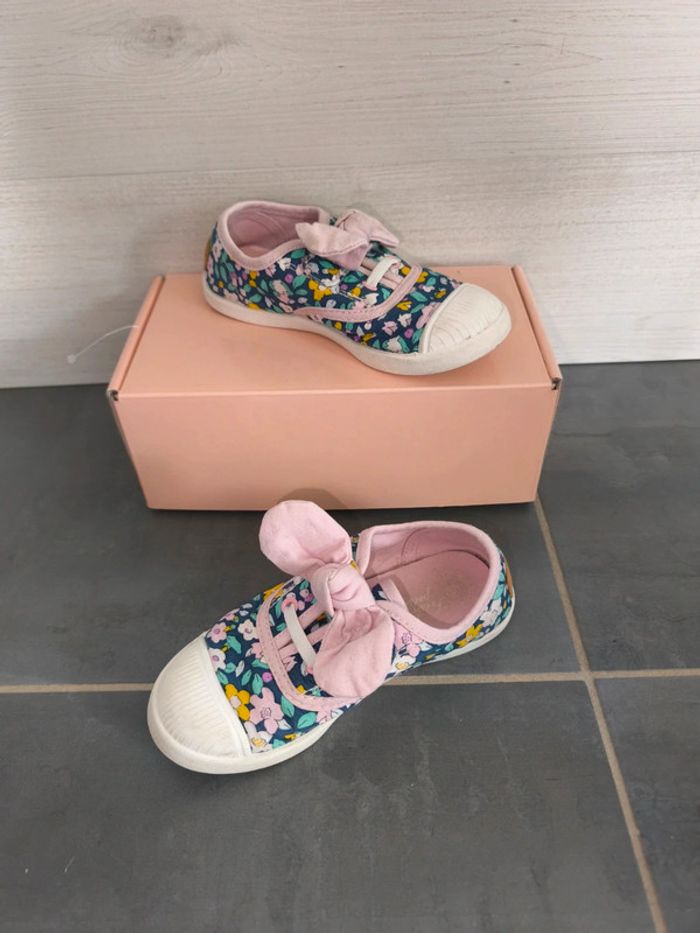 Tennis fleuri