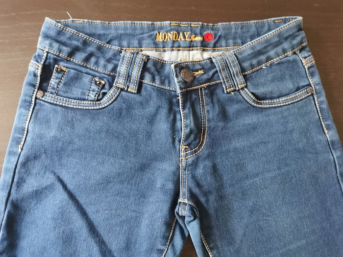 Jean Monday jeans T38 - photo numéro 2