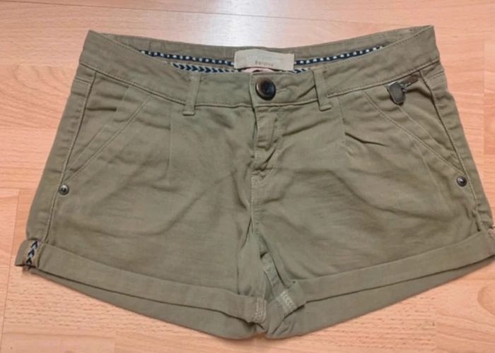 Short Bershka