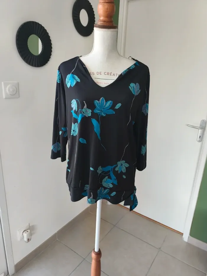 Blouse fleurit - photo numéro 2