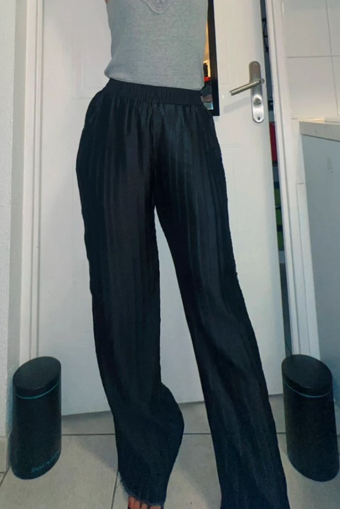 Pantalon fluide Zara NEUF avec étiquette – Taille S/XS - photo numéro 4