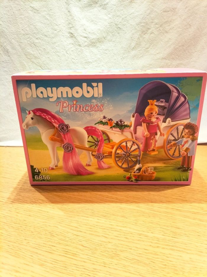 Playmobil Princess 6856 - Princesse et prince en calèche royale
