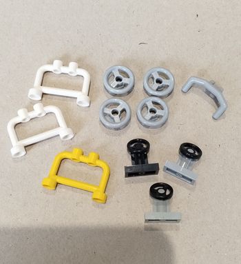 Lot de pièces de voiture lego 