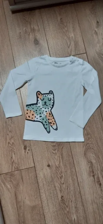 Tee-shirt ML gémo blanc "chat" 4 ans en très bon état