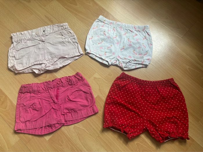 Lot 4 shorts 2 ans