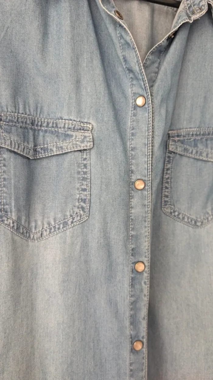 Chemise en jean - photo numéro 2