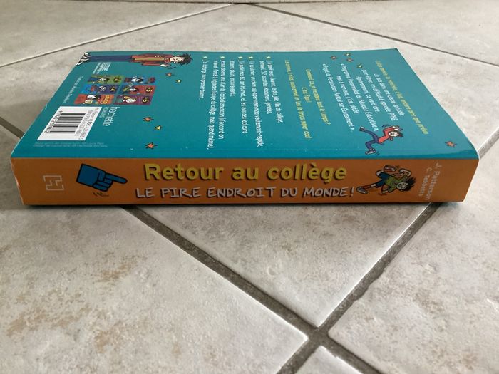 Livre enfants : Retour au collège, le pire endroit au monde ! - photo numéro 3