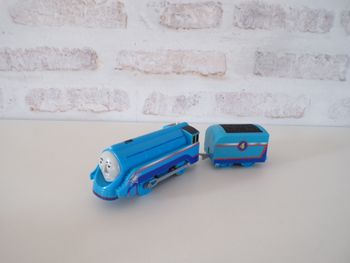 Train - Locomotive - Thomas et ses amis - Gordon turbo  (J29)