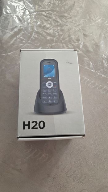 Téléphone fixe sans fil H20 neuf avec socle de charge