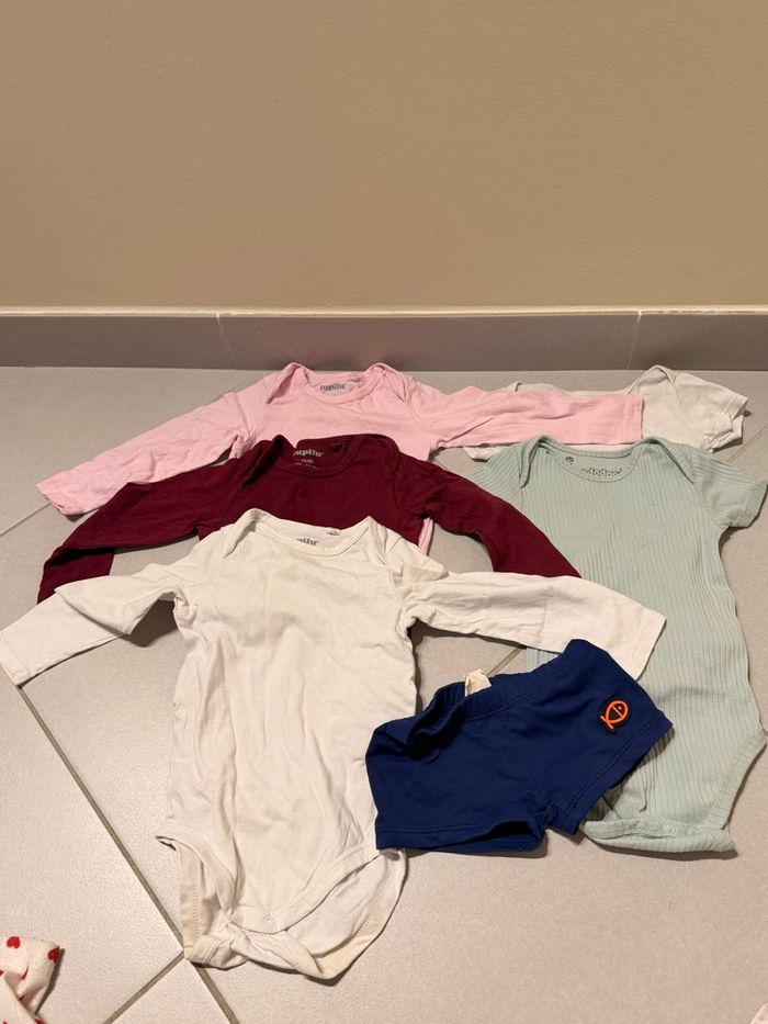 Lot vêtement garçon 12 Mois - photo numéro 4