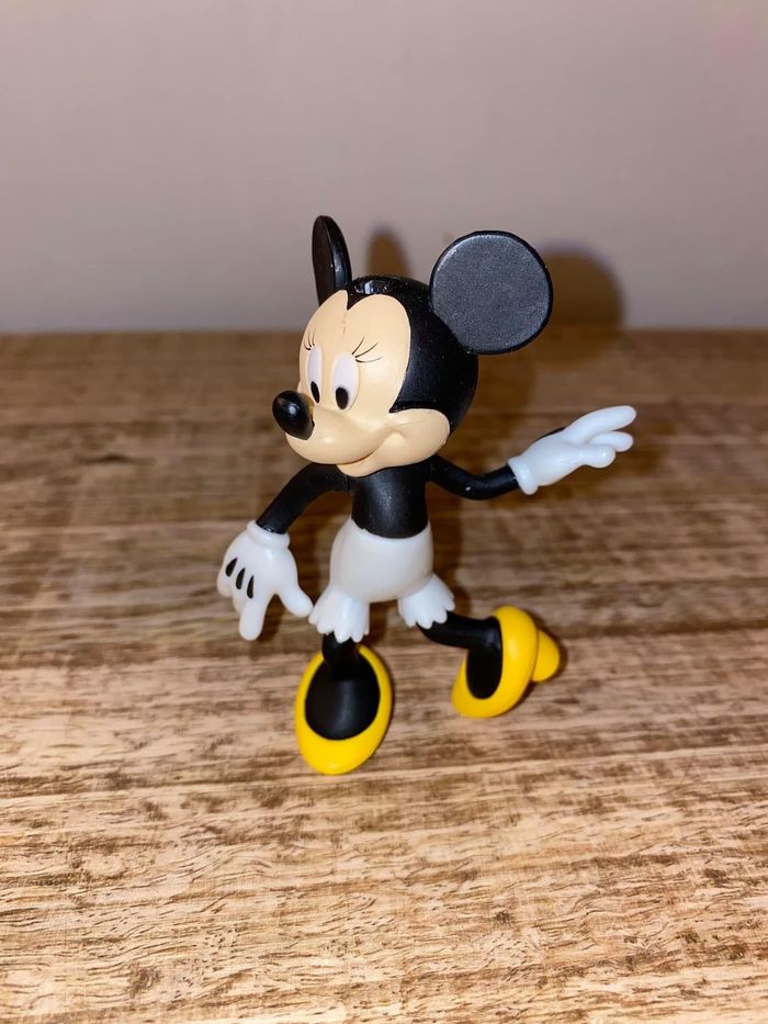 Figurine minnie Disney neuve