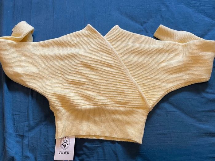 Pull cache-cœur jaune pale taille s cider - photo numéro 2