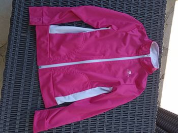 Gilet zippé Decathlon 8 ans