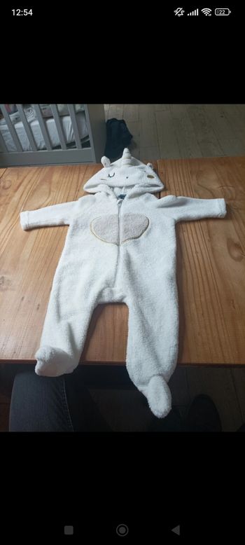 Pilou pilou licorne bébé fille