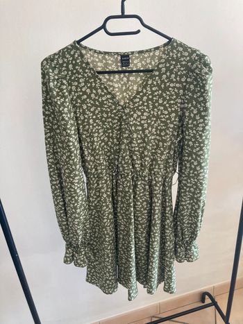 Robe verte avec ceinture