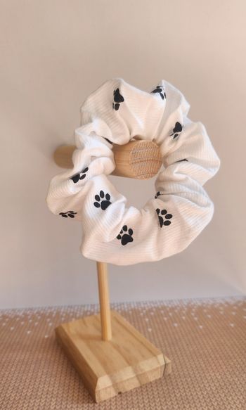 Chouchou fluffy pattes de chien 