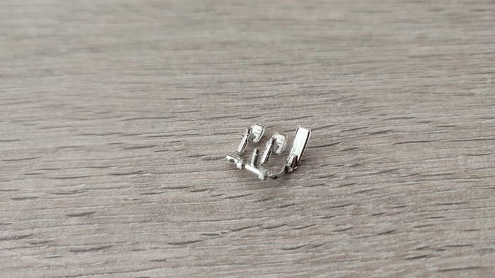 Pédalier pièce détachée miniature Chevrolet Corvette C5 1997 Burago Bburago 1/18 #B65 - photo numéro 2