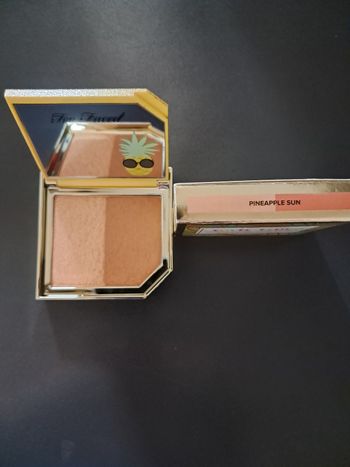 Bronzeur  highlighter