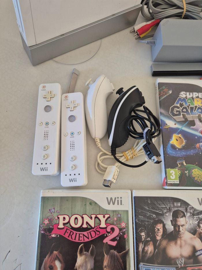 Console Nintendo wii blanche et jeux - photo numéro 2