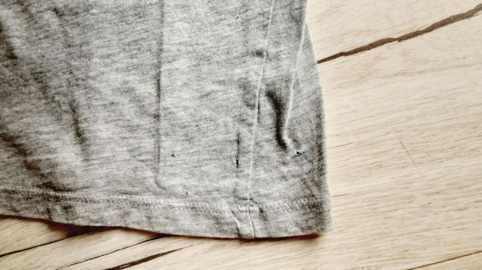Vêtement mixte garçon fille tee-shirt manches longues gris uni H&M 6 ans - photo numéro 4