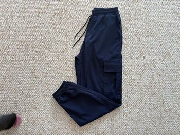 Pantalon cargo bleu marine en polyester 🖤