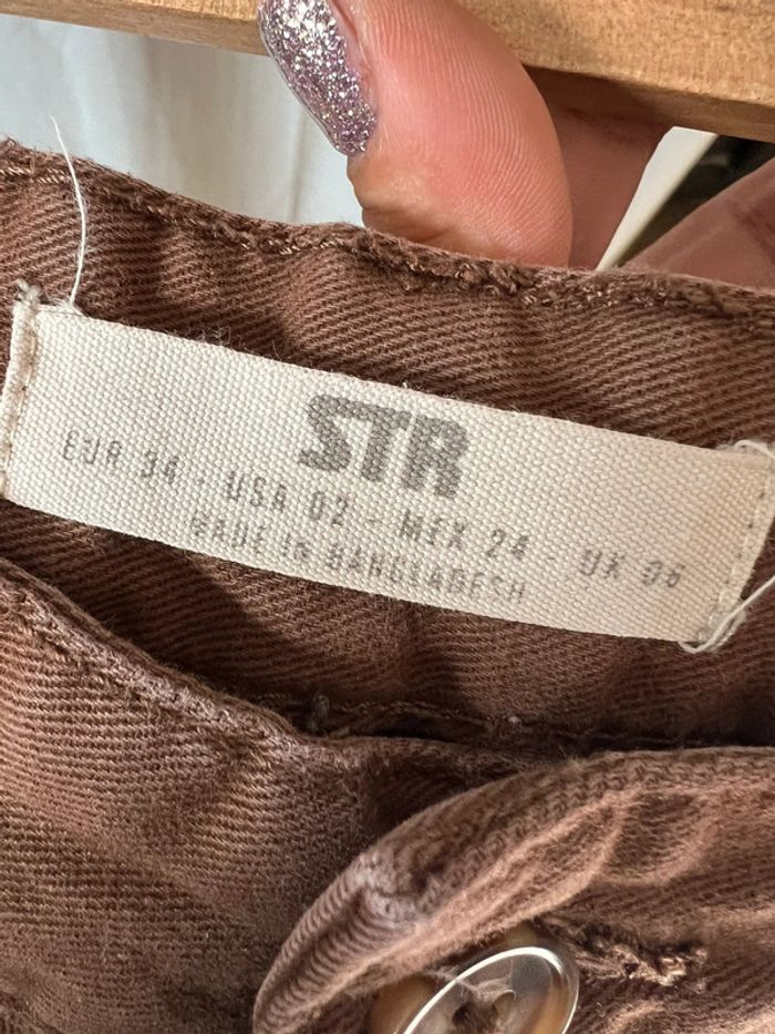 Pantalon cargo femme stradivarius marron taille 34 très bon état - photo numéro 3