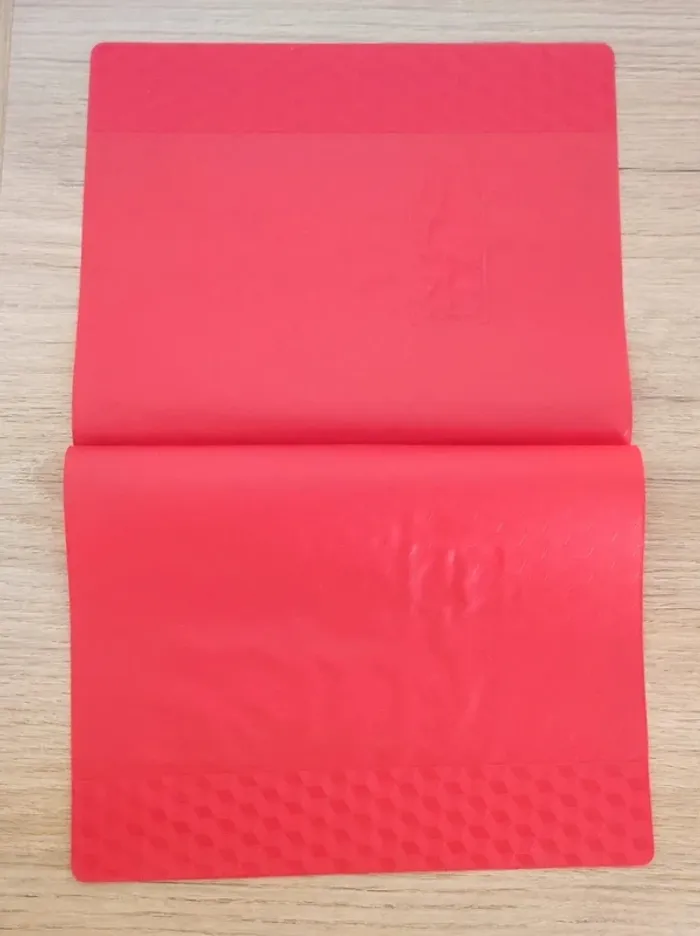 Lot 4 protège-cahier bleu rouge noir jaune - 17x22cm - photo numéro 7