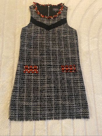 Robe en tweed chic noire et blanche