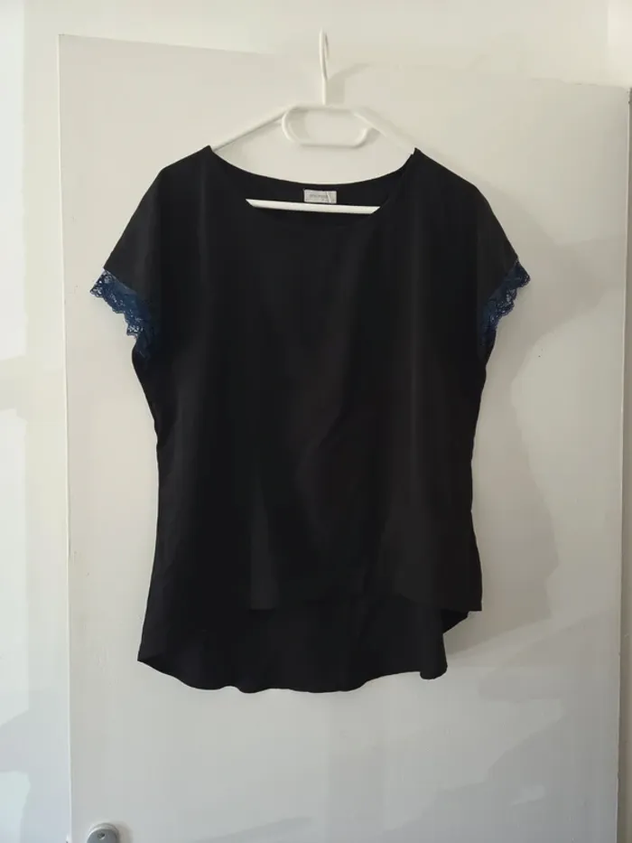 Tee-shirt manche courte femme été noir dentelle bleu TBE taille L bronzini