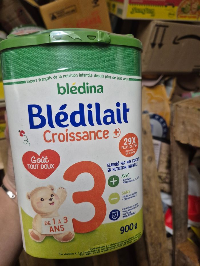 Boîte de lait 3eme age blédilait neuf - photo numéro 1