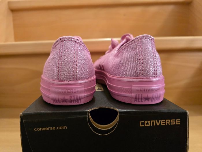 Belles Converse Rose Paillettes neuves - photo numéro 4