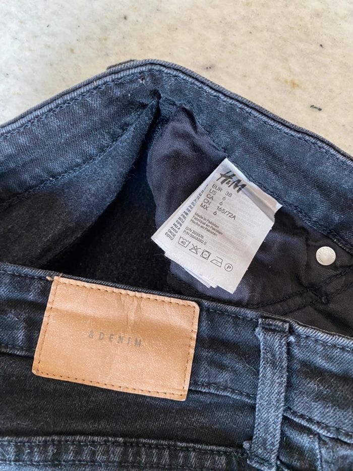 Short en jean noir H&M 38 - photo numéro 6
