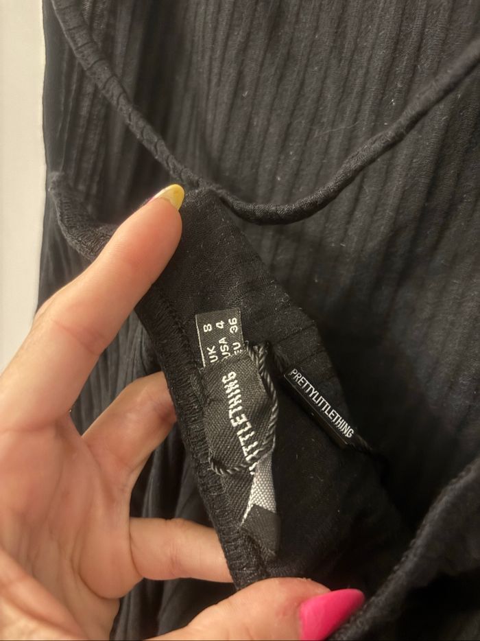 Robe moulante dos nu pretty Little thing  s - photo numéro 3