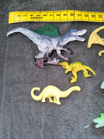 Lot dinosaures