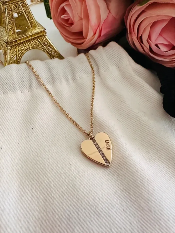 Collier DKNY cœur doré strassé – haute qualité - photo numéro 2