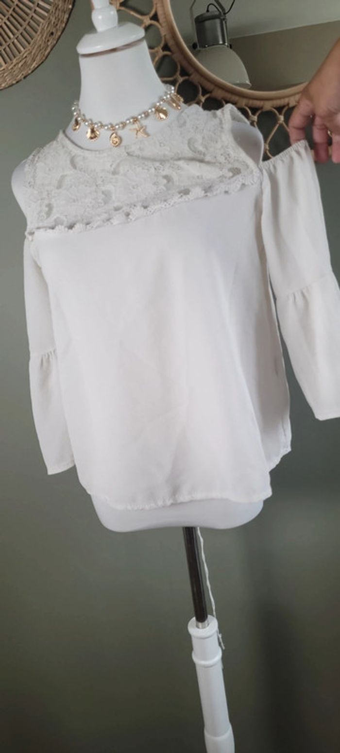 Jolie blouse épaules dénudées Lola Liza Taille M - photo numéro 2