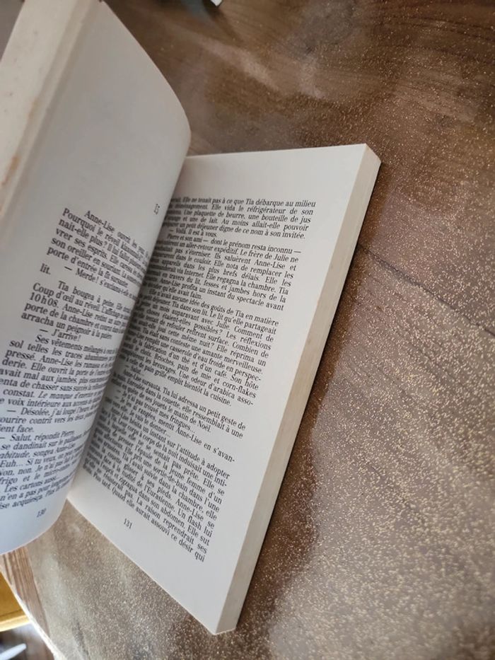 Livre Open space - photo numéro 6