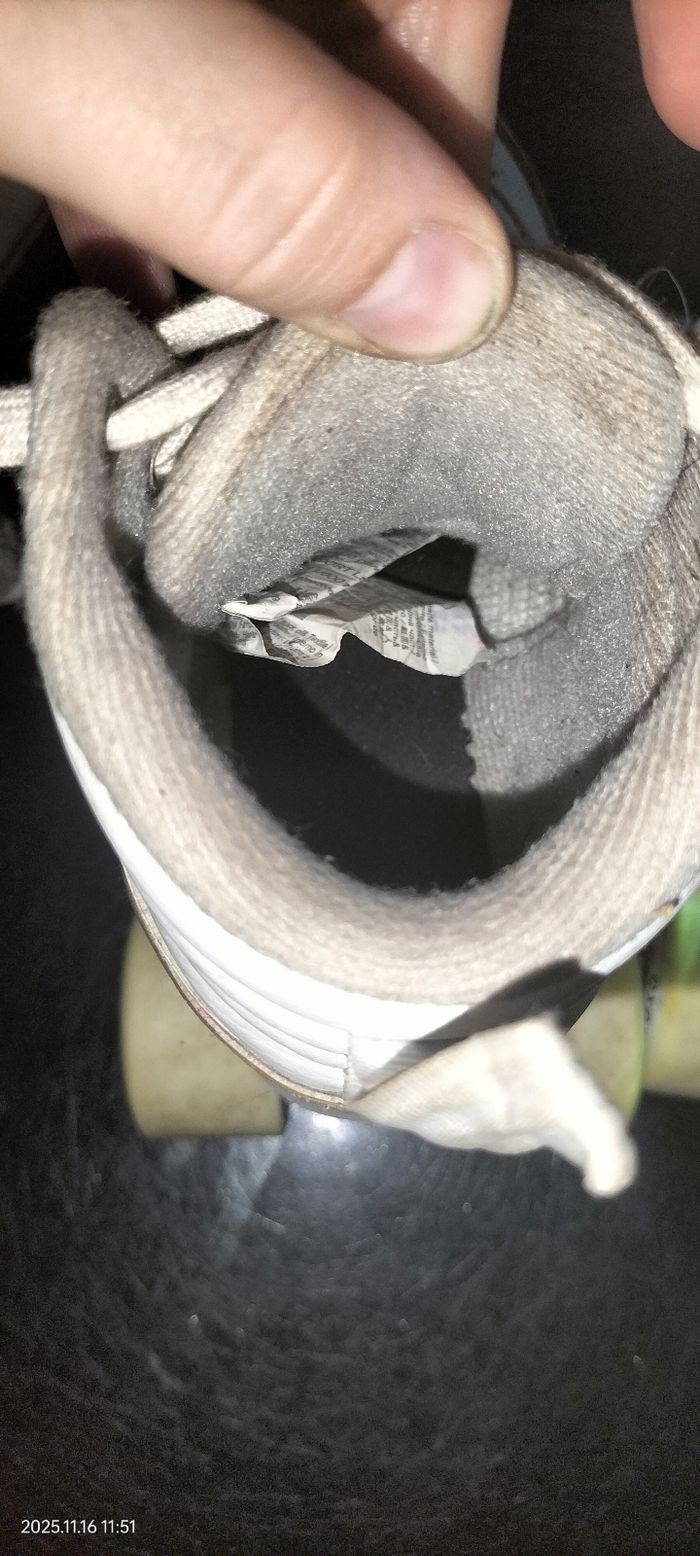 Patins à roulettes pointure 32 - photo numéro 6